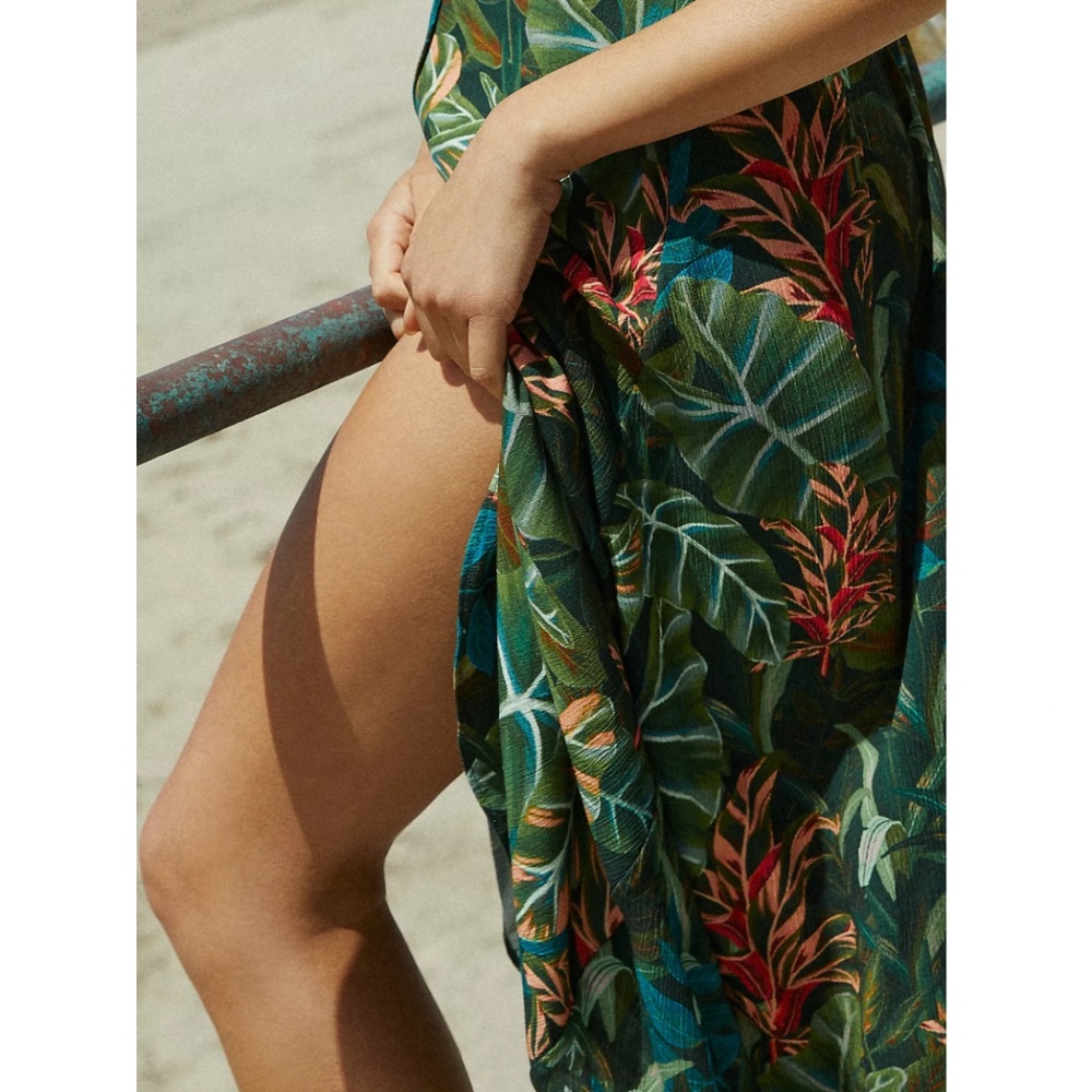 NWT | FARM Rio Foliage Jungle Cutout Cover-Up | Sz L - Picture 5 of 8